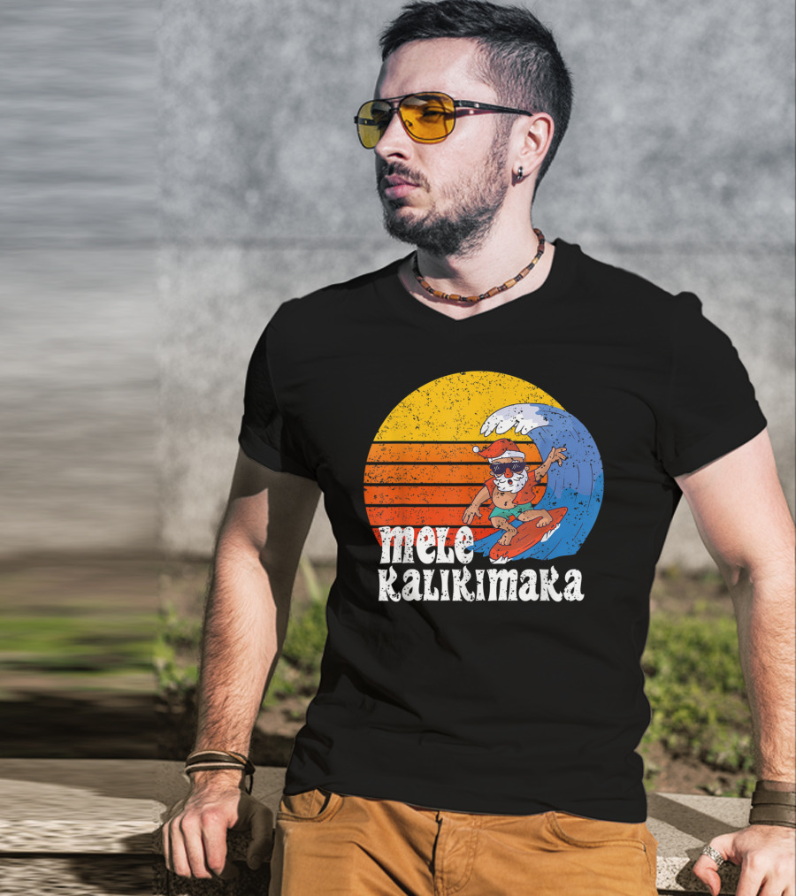Mele Kalikimaka Surfing Santa Sunset Wave T-Shirt