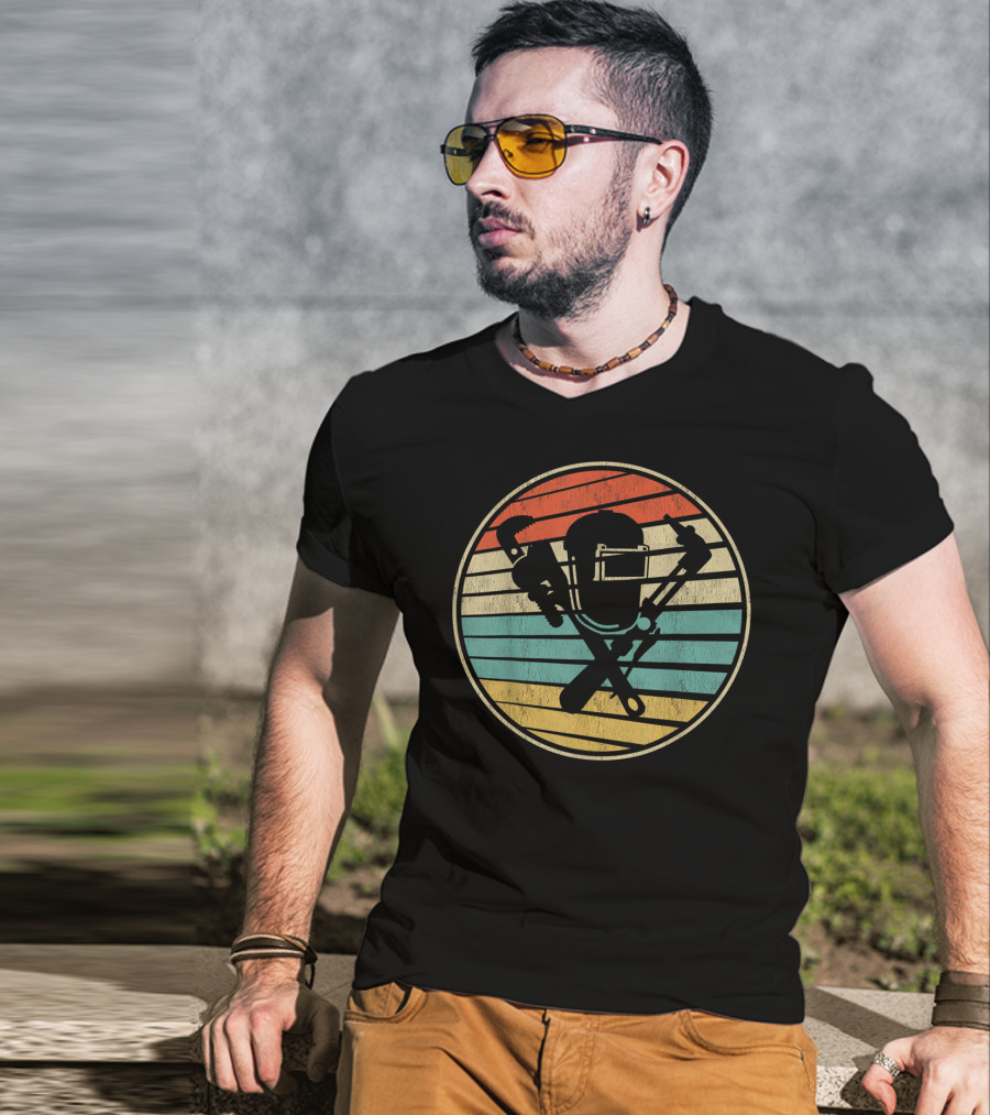 Cool Vintage Welding Helmet Wrench Torch Retro 70S 80S T-Shirt