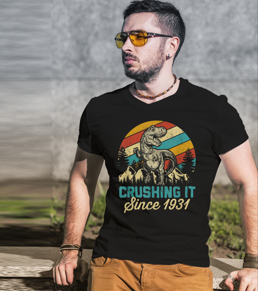 Crushing It Since 1931 Dinosaur 89Th Years Old Birthday Boy T-Shirt