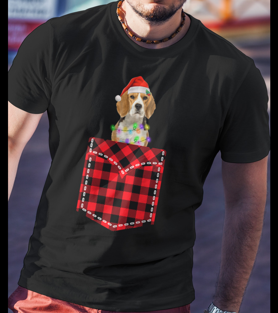Funny Beagle Santa Hat Buffalo Plaid Xmas Lights In Pocket T-Shirt