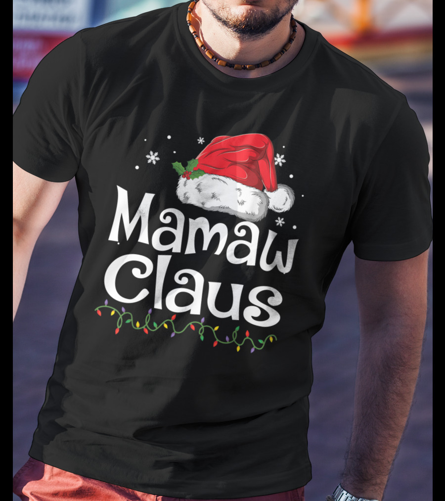Mamaw Claus Santa Christmas Lights Snowflakes T-Shirt