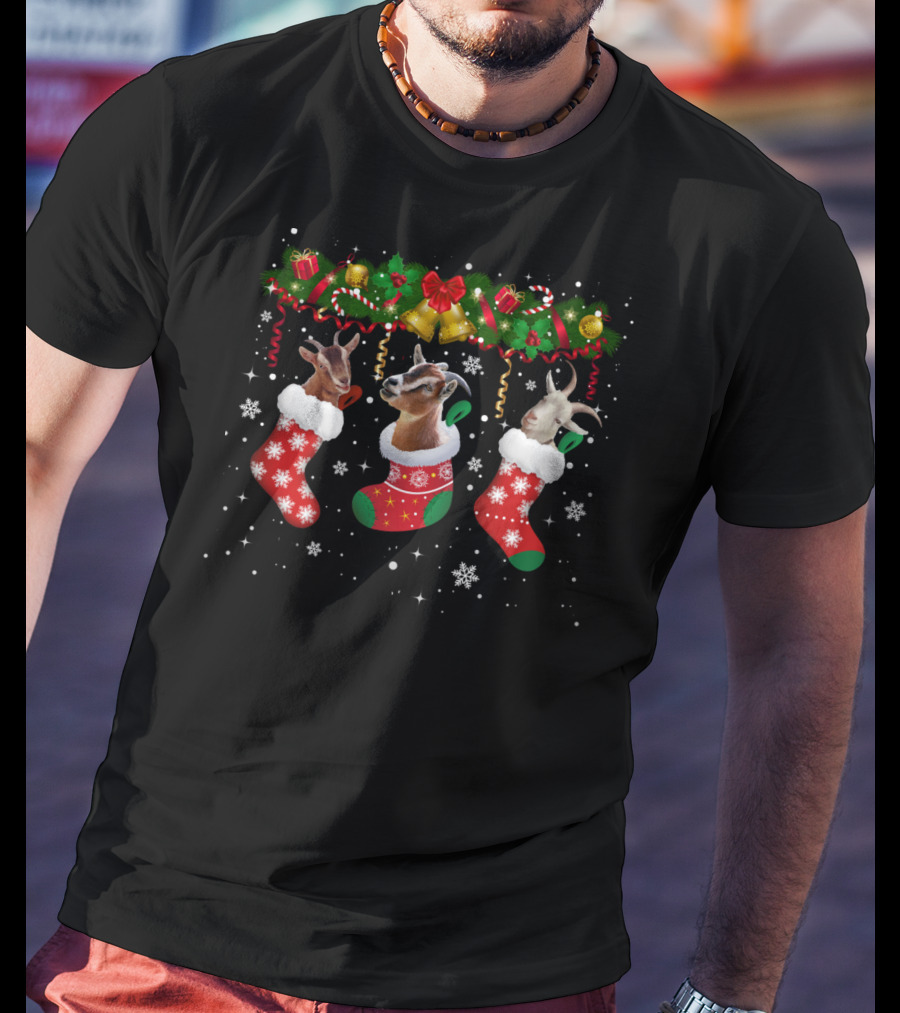 Christmas Cheer With Goats In Festive Socks For Goat Lovers And Farmers T-Shirt
