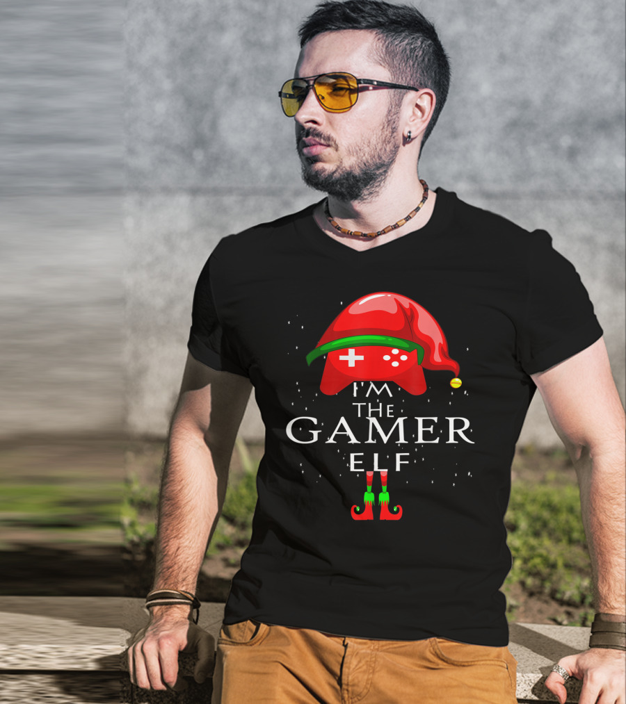 I'm The Gamer Elf Controller Hat And Shoes T-Shirt