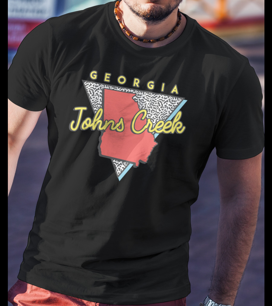 Johns Creek Georgia Retro Souvenir Design With Map T-Shirt