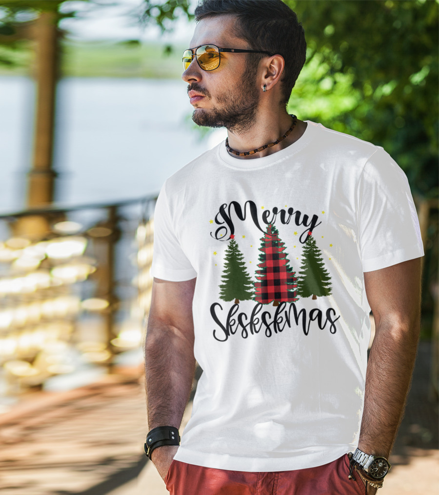 Merry Skskskmas Plaid Trees Scrunchie Visco Holiday T-Shirt