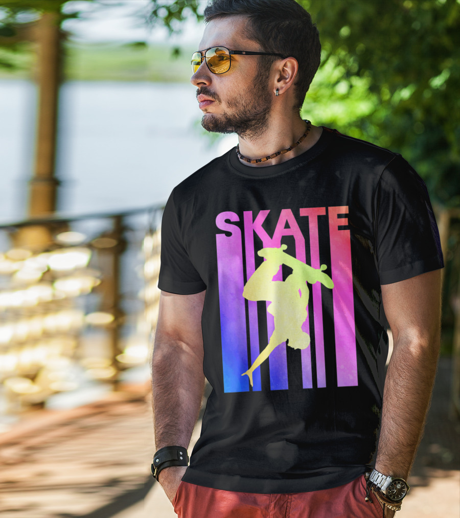 SKATE Retro Skateboard Backflip Vintage T-Shirt