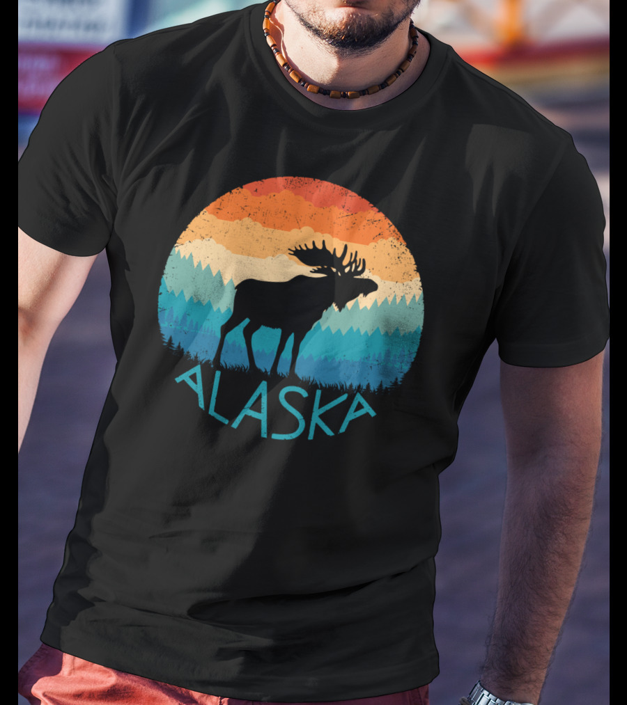 Alaska Retro Moose Vintage Mountain State Sunset Scene T-Shirt