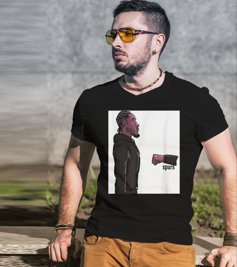 Funny Man Declines Dap Spurs T-Shirt