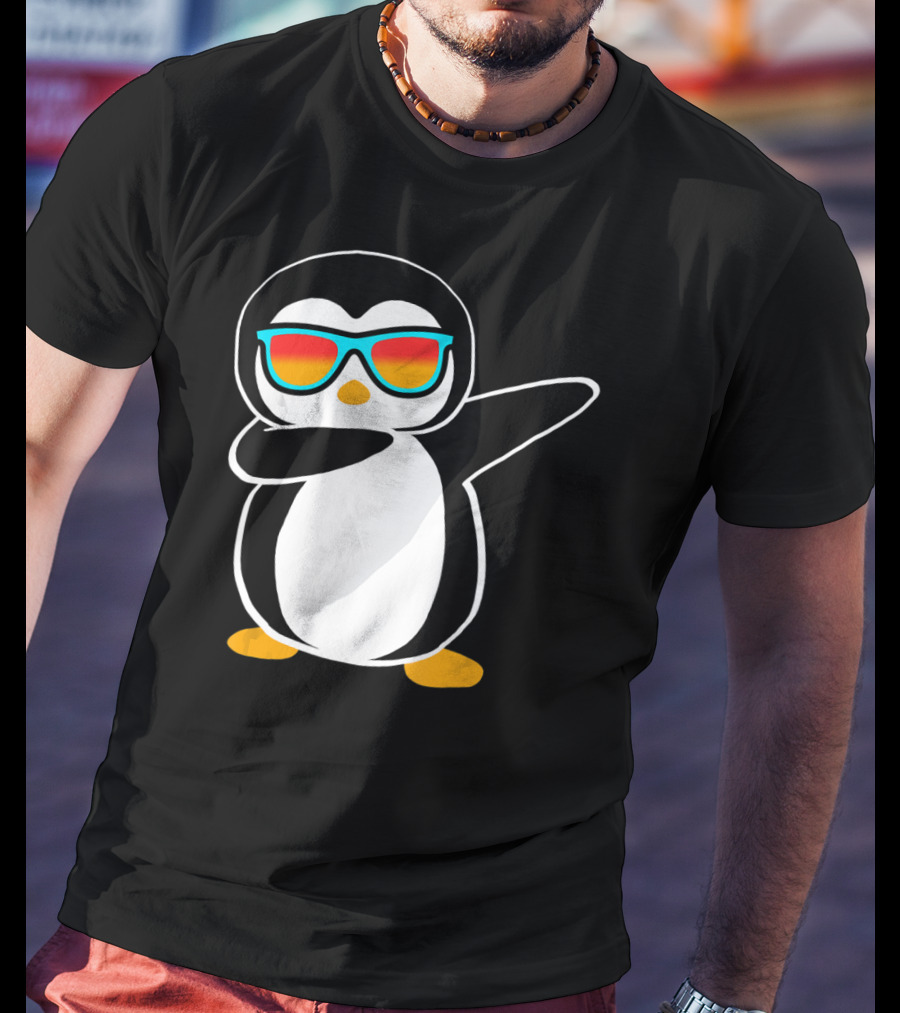 Dabbing Penguin Cute Animal With Sunglasses Birthday Party T-Shirt