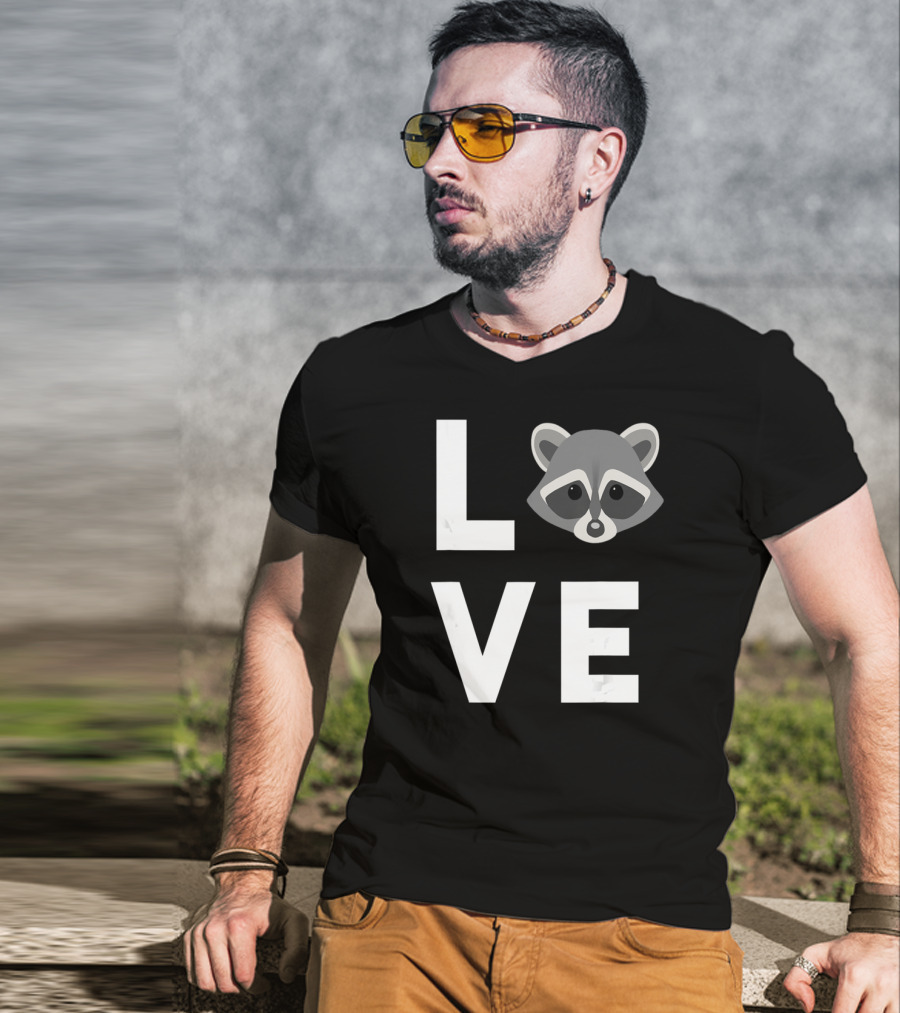 LOVE Raccoon Cute I Love Raccoons Funny Raccoon Lover T-Shirt
