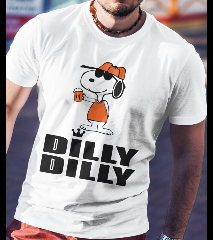 Dilly Dilly Funny Snoopy The Peanuts Movie Beer Hat And Glass T-Shirt