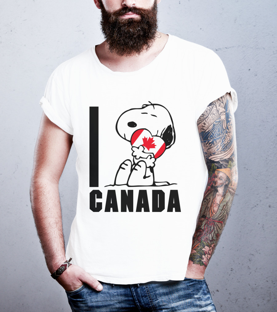 I Love Canada Snoopy Hugging Maple Leaf The Peanuts Movie T-Shirt