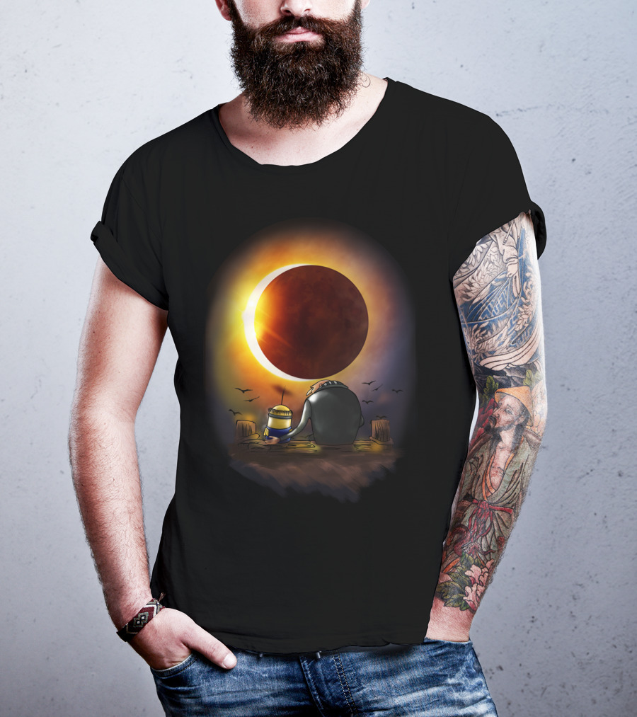 Gru And Kevin Watching Solar Eclipse Minions Despicable Me T-Shirt