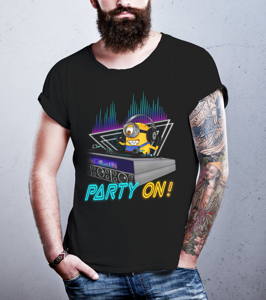 Despicable Me Minions Party On DJ Remix Vibes T-Shirt