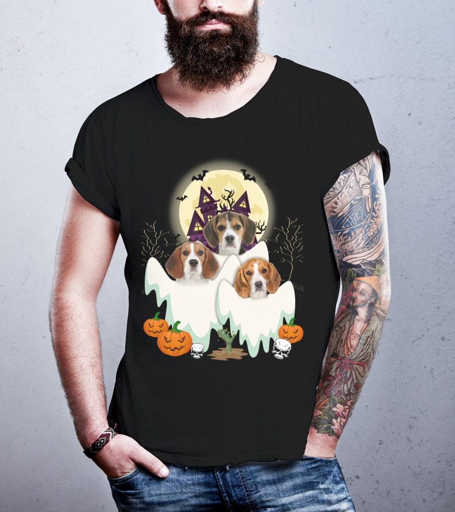 Beagle Halloween Ghosts Haunted House Pumpkins Bats Moon T-Shirt