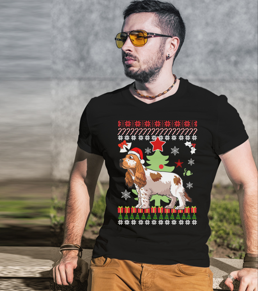 Christmas Cocker Spaniel Santa Hat Snowflakes Christmas Tree T-Shirt