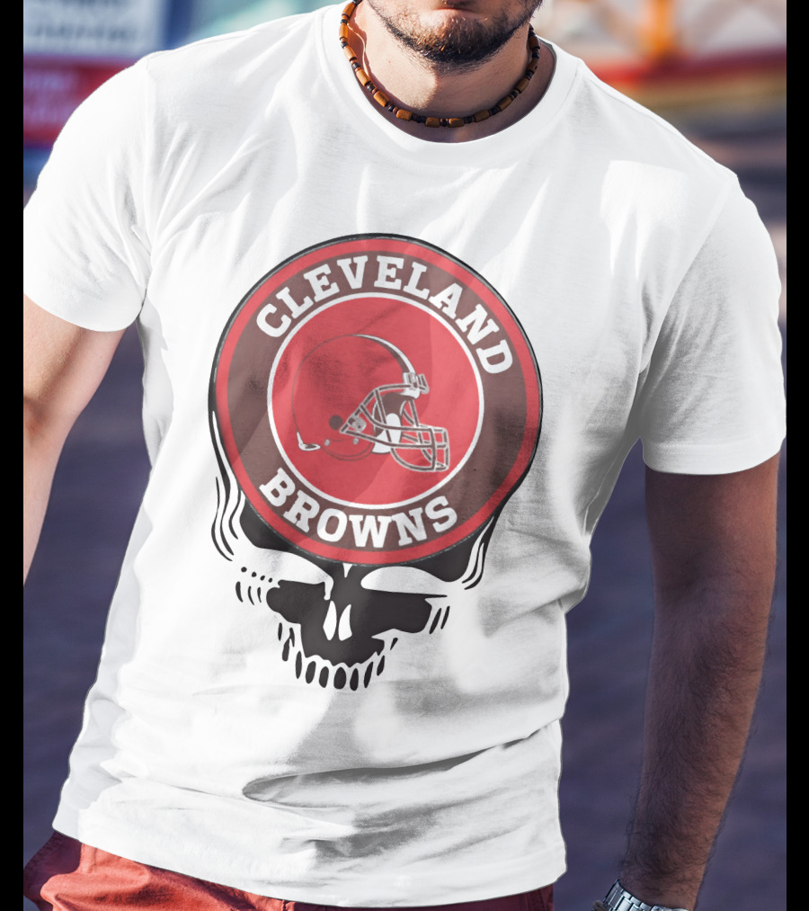 Cleveland Browns Football Helmet Skull T-Shirt