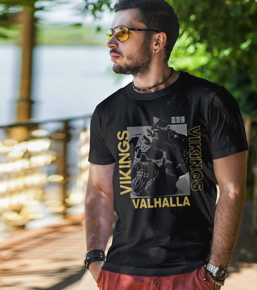 Vikings Skull Valhalla T-Shirt