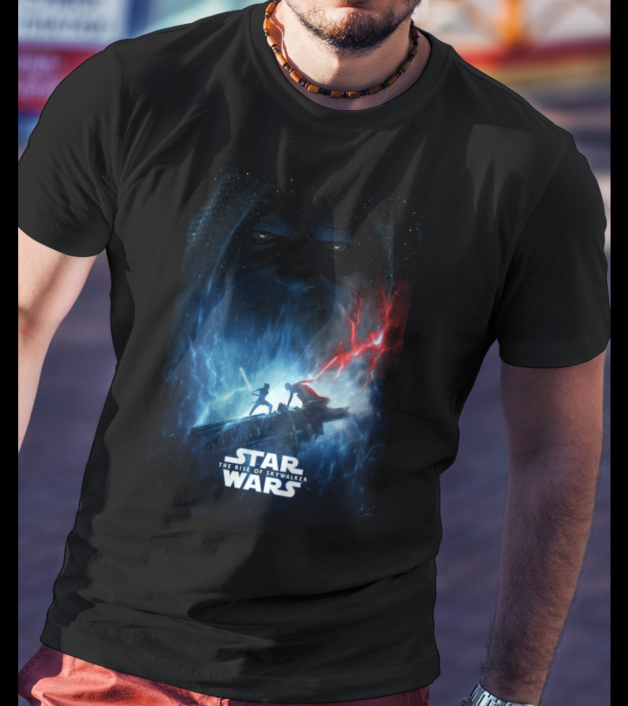 Star Wars The Rise Of Skywalker Epic Duel With Red And Blue Lightsabers T-Shirt