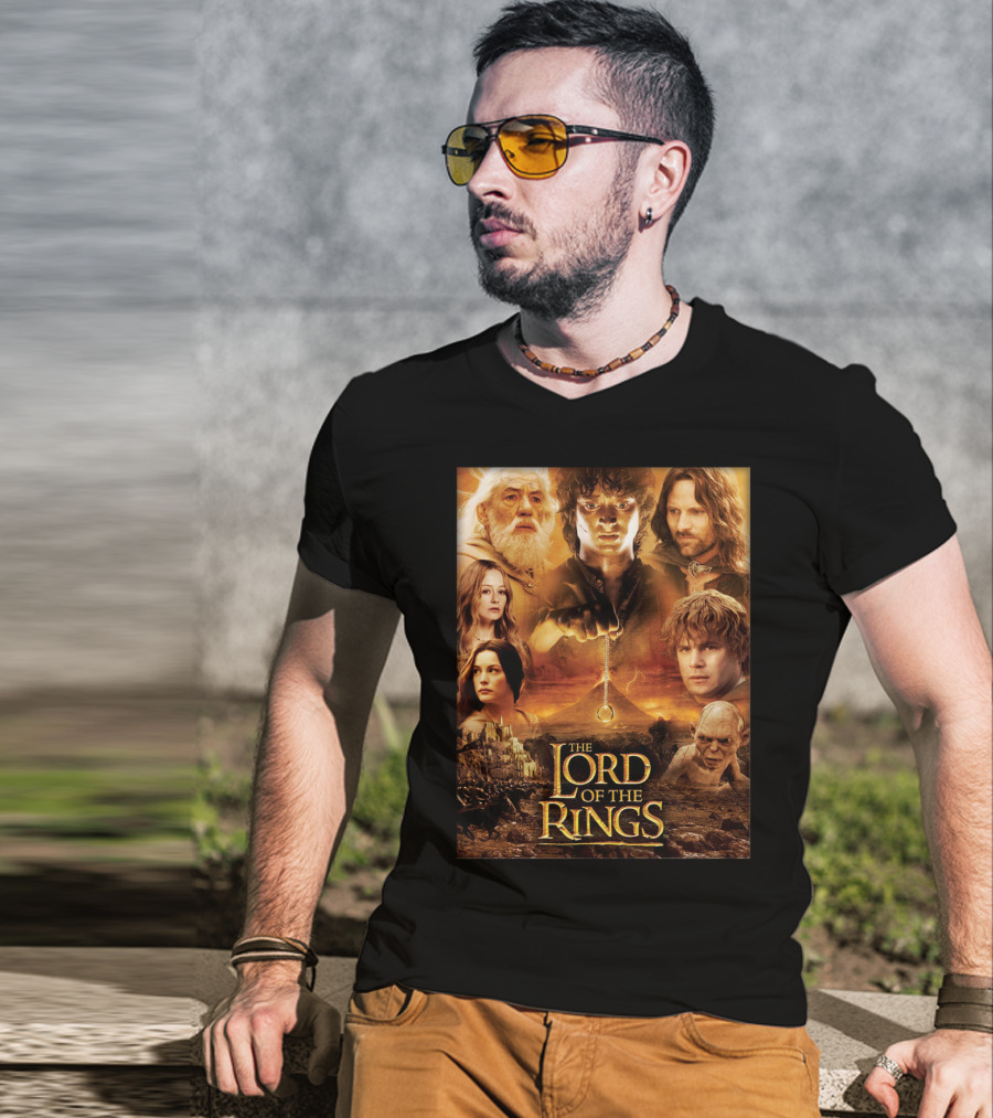 The Lord Of The Rings Gandalf Frodo Aragorn Sam Gollum Movie T-Shirt