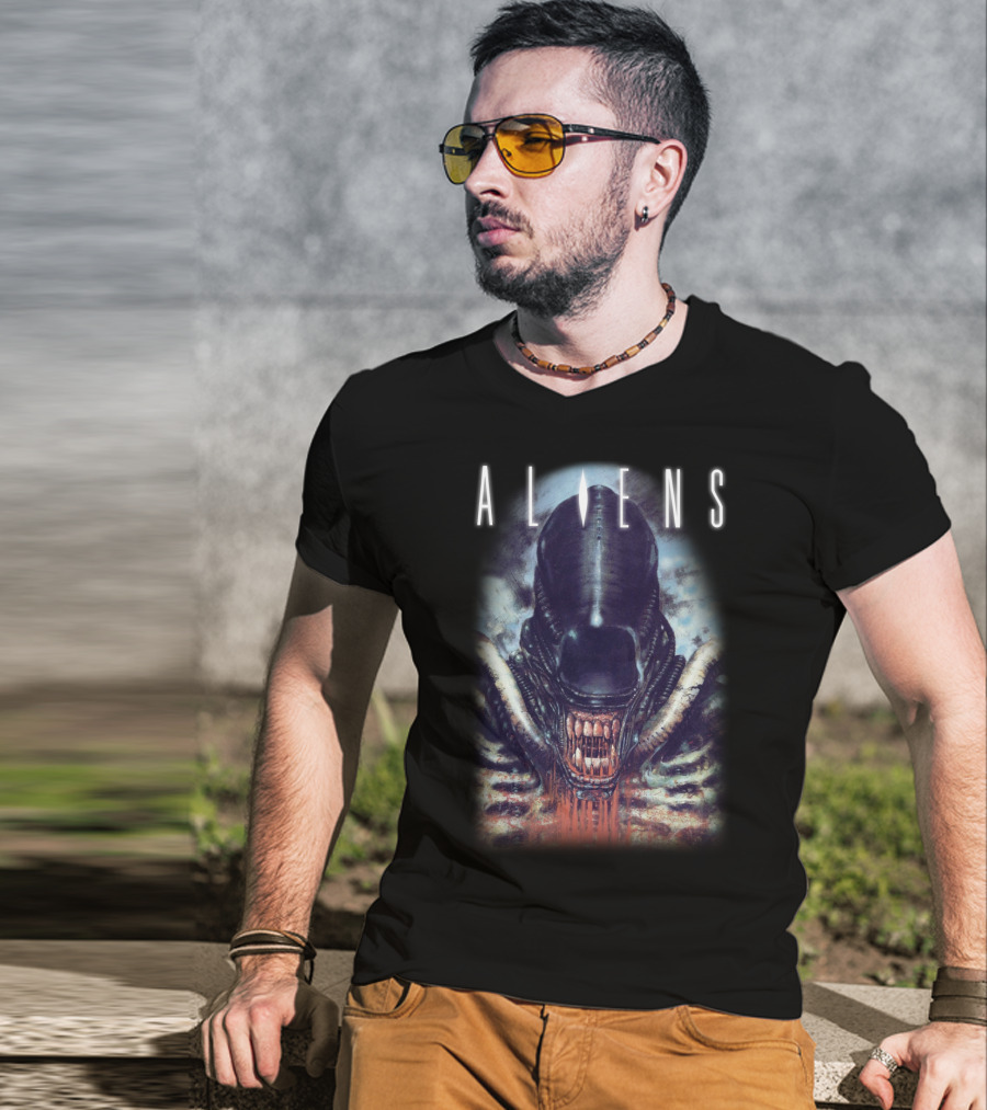 Aliens Bloody Jaw Xenomorph Face T-Shirt