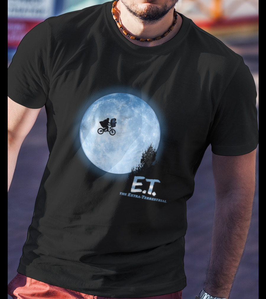 E.T. The Extra-Terrestrial Bicycle Silhouette Against Full Moon T-Shirt