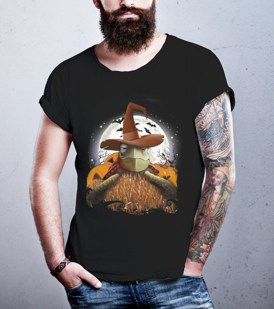 Halloween Turtle In Witch Hat Moonlit Pumpkin Patch T-Shirt