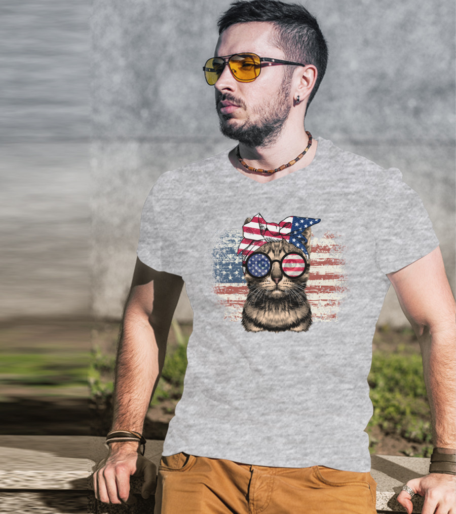 Cat American Flag Glasses Bandana T-Shirt