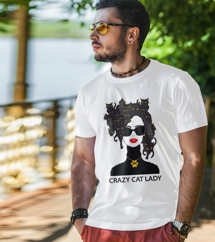CRAZY CAT LADY Cat Afro Sunglasses Red Lips Golden Paw Necklace T-Shirt