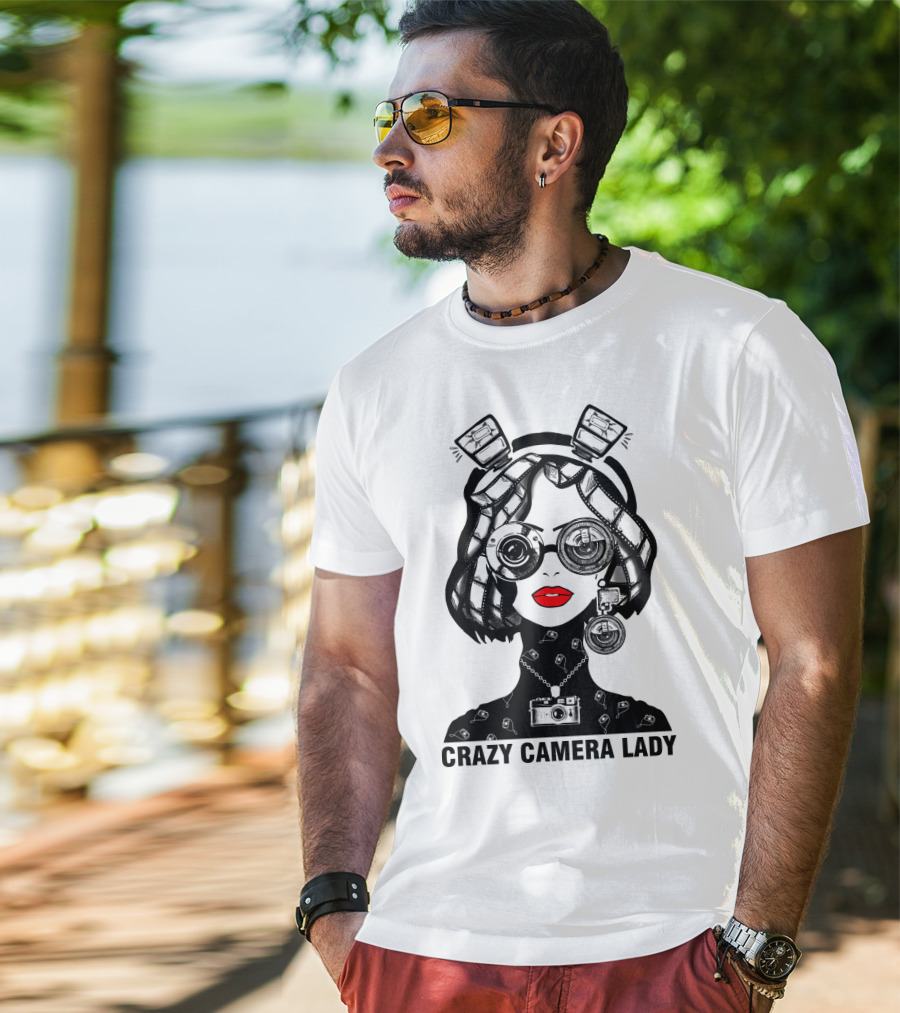 CRAZY CAMERA LADY Photography Enthusiast Quirky T-Shirt