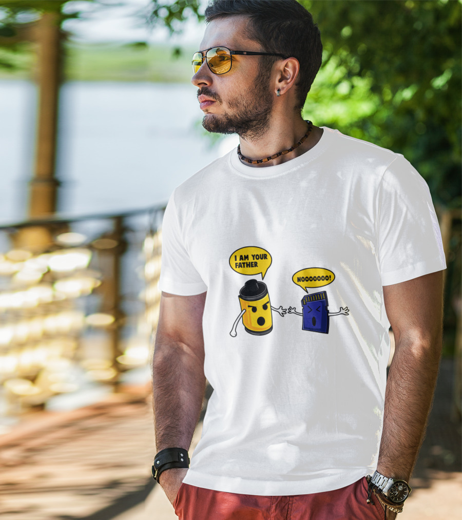I Am Your Father Nooooooo Photography Film SD Card T-Shirt