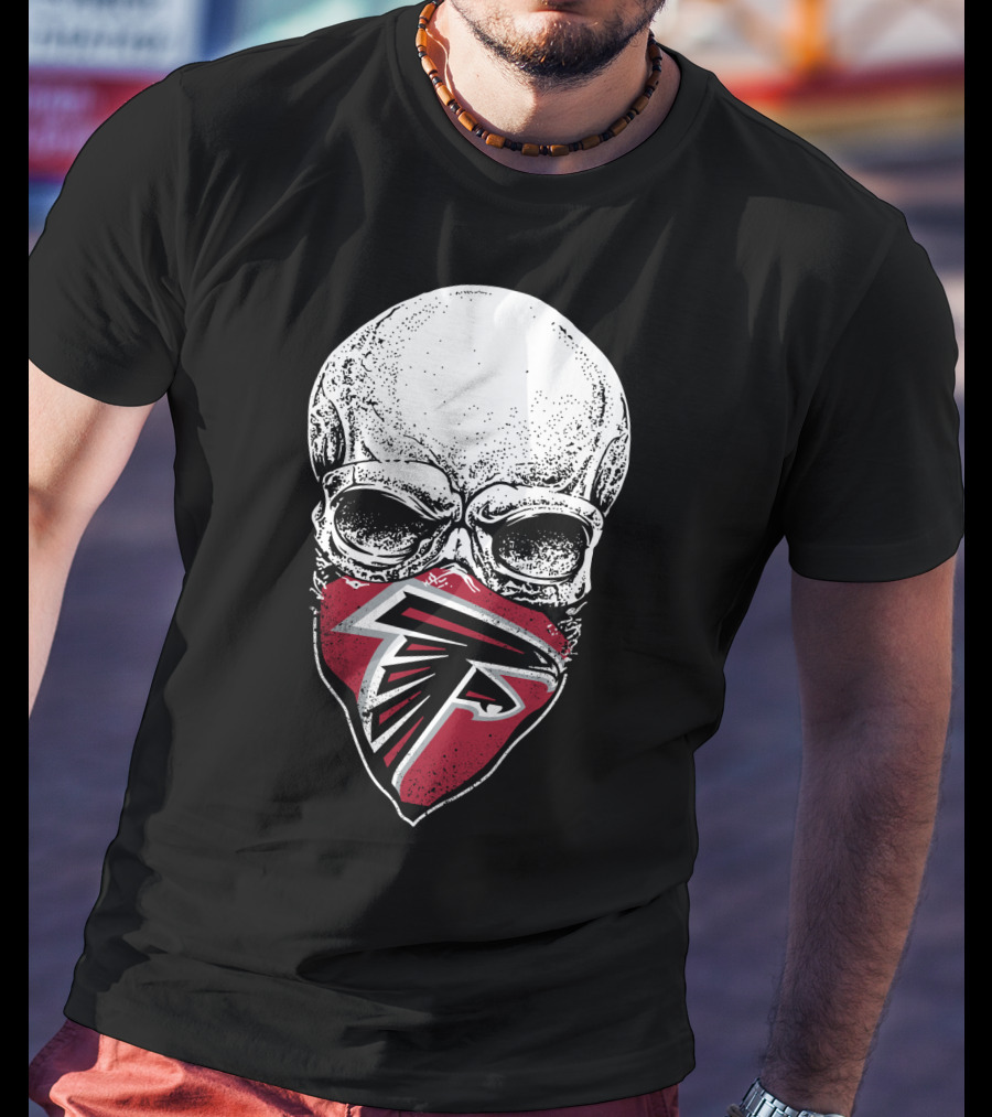 Atlanta Falcons Skull Bandana T-Shirt
