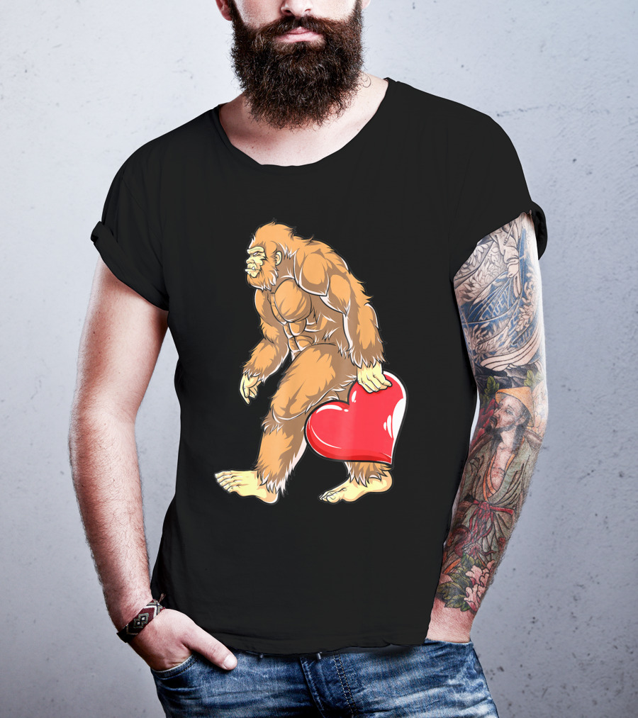 Valentine's Day Bigfoot Holding Heart Sasquatch Love For Men T-Shirt