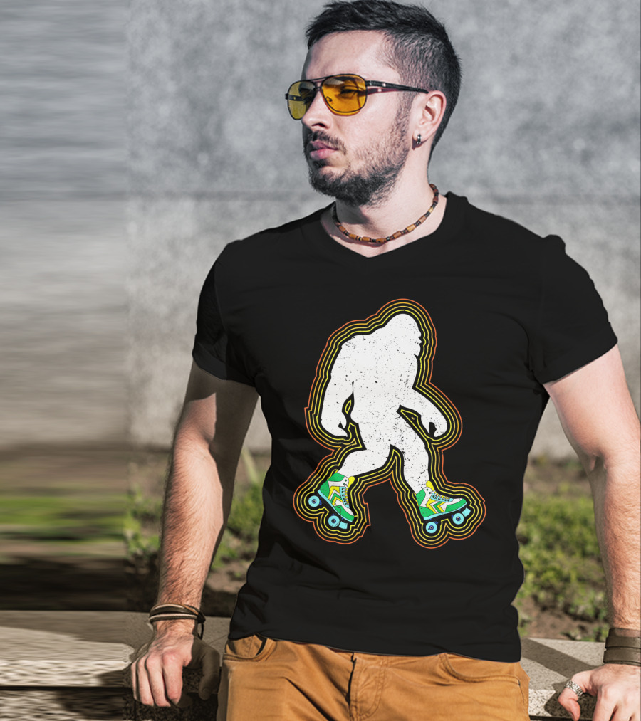 Bigfoot Roller Skates Sasquatch Vintage Style Retro Skating Vibe T-Shirt
