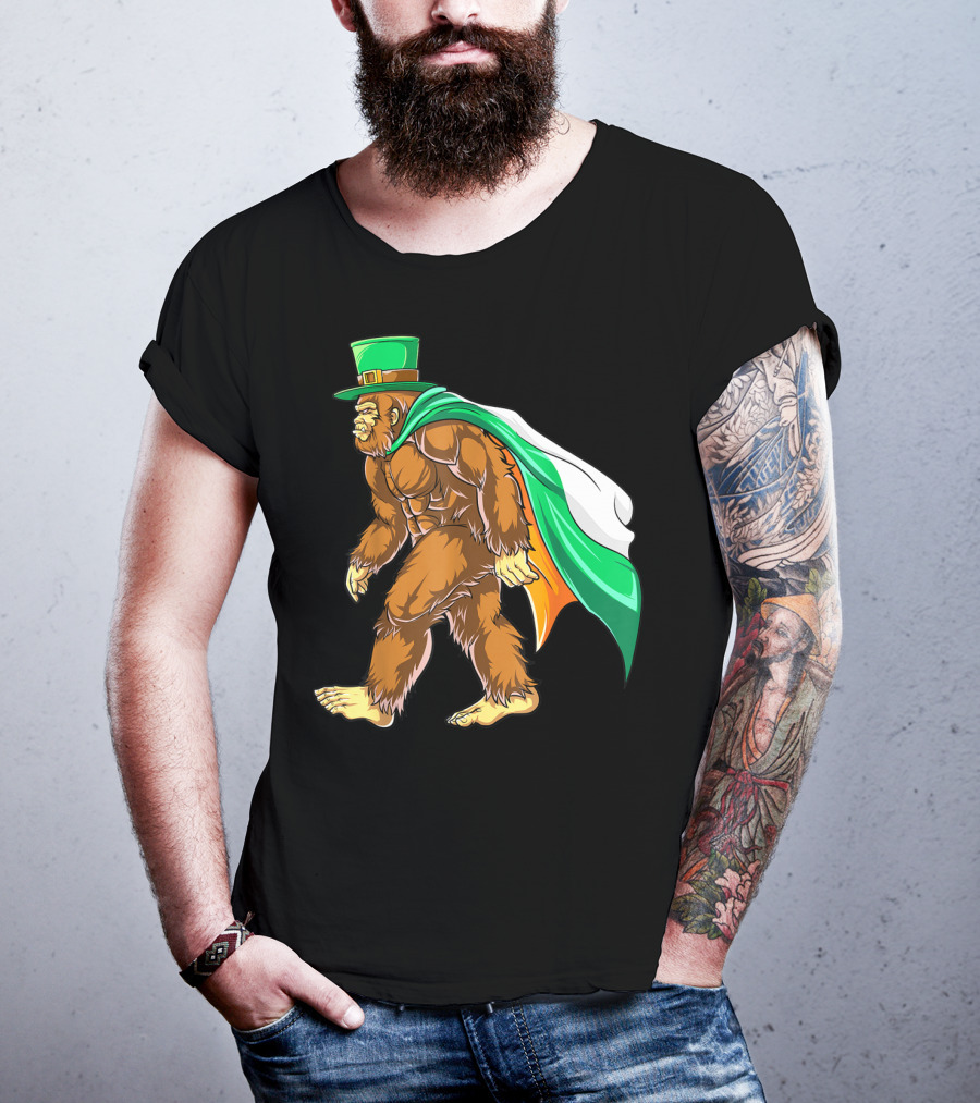 Bigfoot St Patricks Day Boys Leprechaun Irish Flag Sasquatch T-Shirt