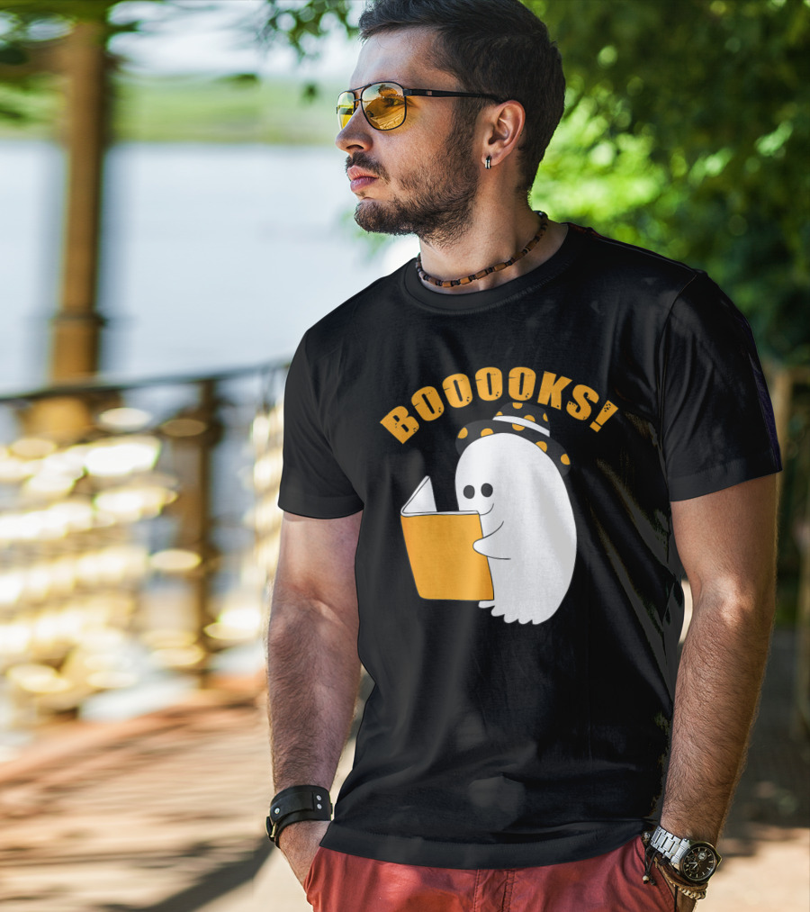 Booooks Cute Ghost Halloween Library Reading Books T-Shirt