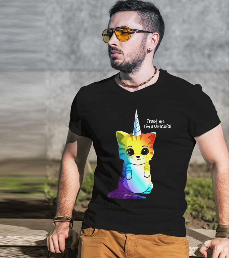 Trust Me I'm A Caticorn Unicorn Cat Kittycorn Girls Women Rainbow T-Shirt