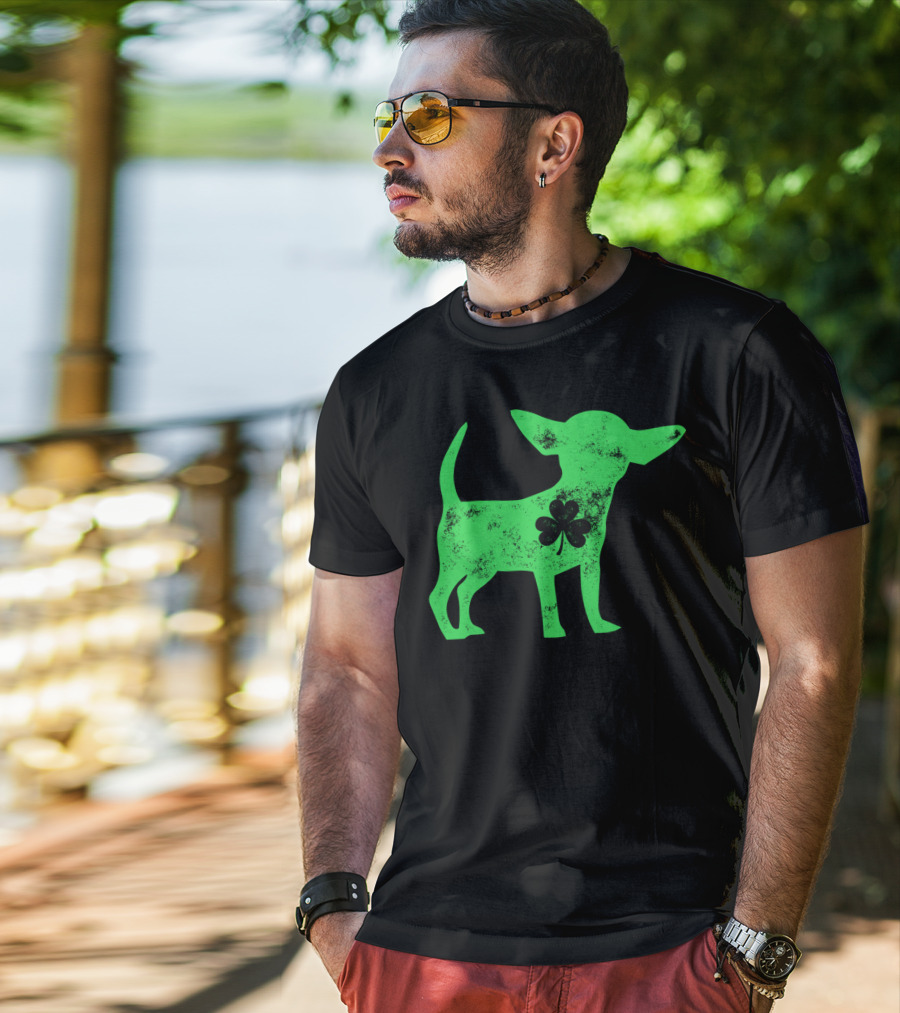 Chihuahua St Patricks Day Dog Lover Shamrock Iconic Green T-Shirt