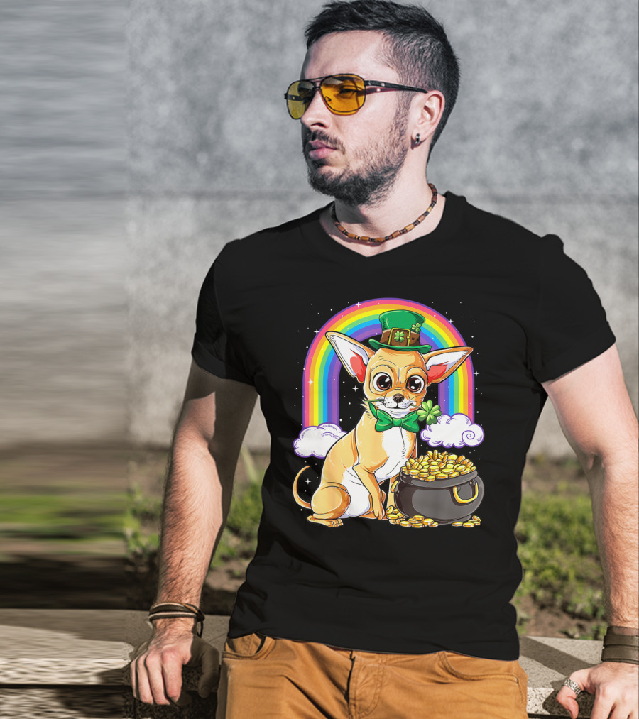 Chihuahua St Patricks Day Leprechaun Rainbow Pot Of Gold T-Shirt