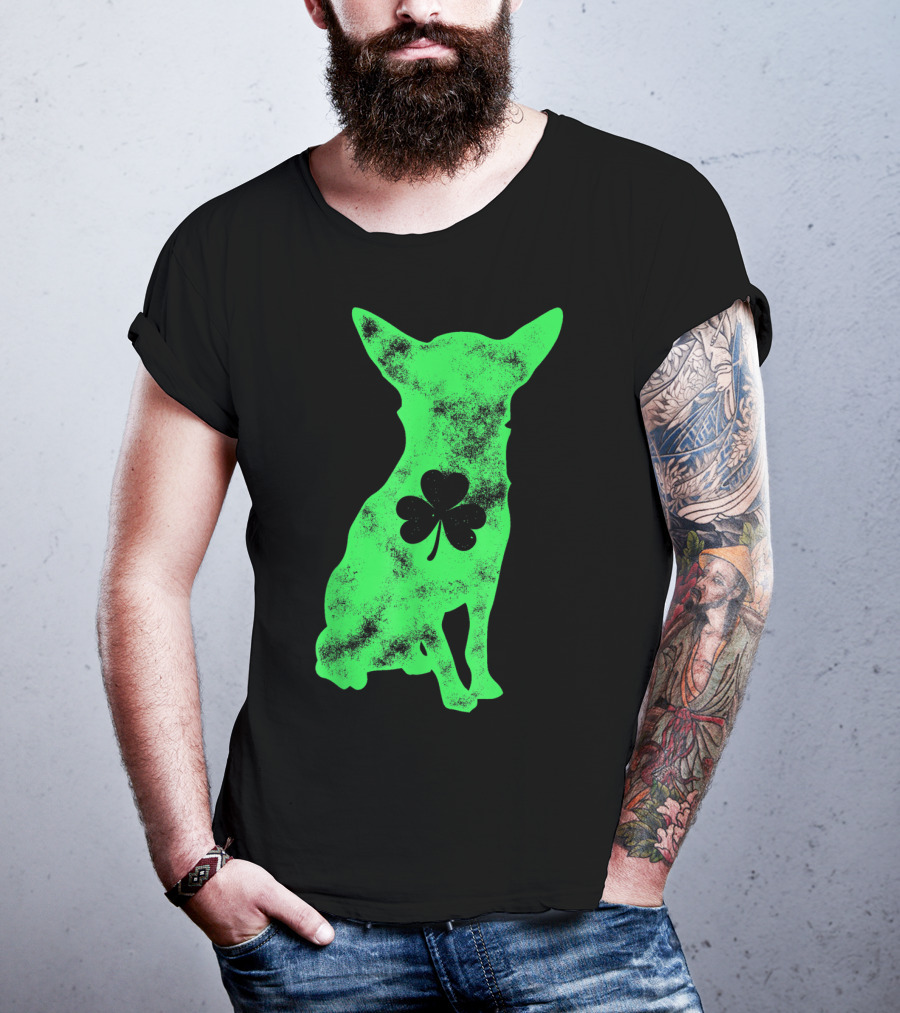 Chihuahua Shamrock Dog Lover St Patricks Day Men T-Shirt