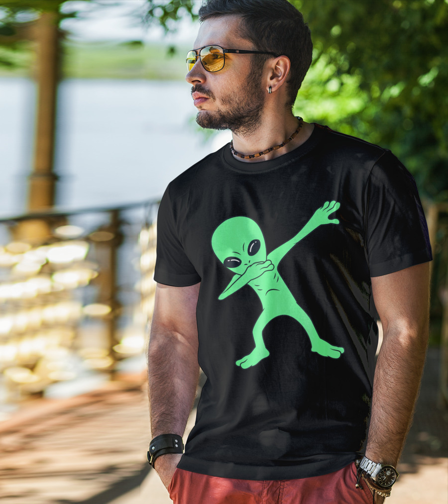 Dabbing Alien Halloween Funny Dab Girl Green Alien Dab Dance T-Shirt