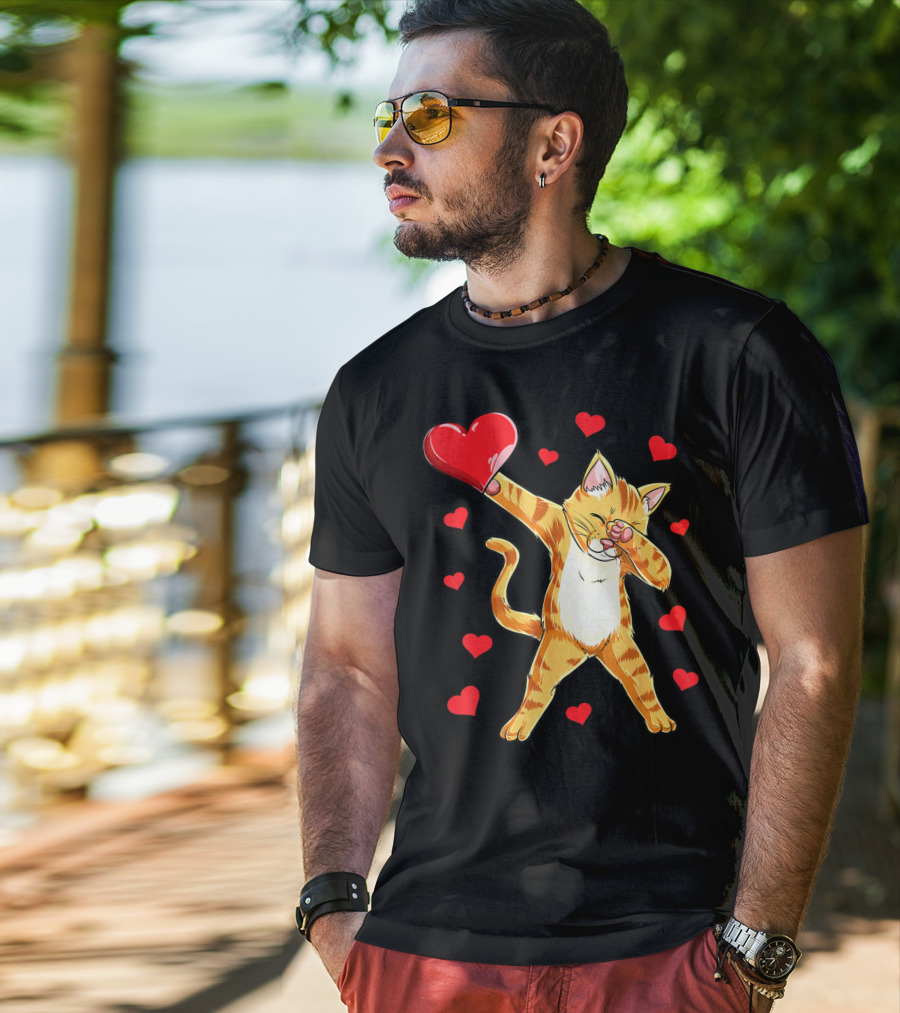 Cute Dabbing Cat With Hearts For Valentine's Day Kitten Lovers T-Shirt