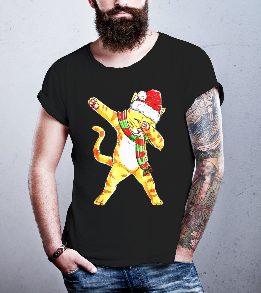 Dabbing Cat Santa With Festive Hat And Scarf T-Shirt