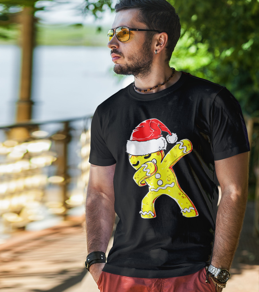 Dabbing Gingerbread Santa Christmas Dance T-Shirt