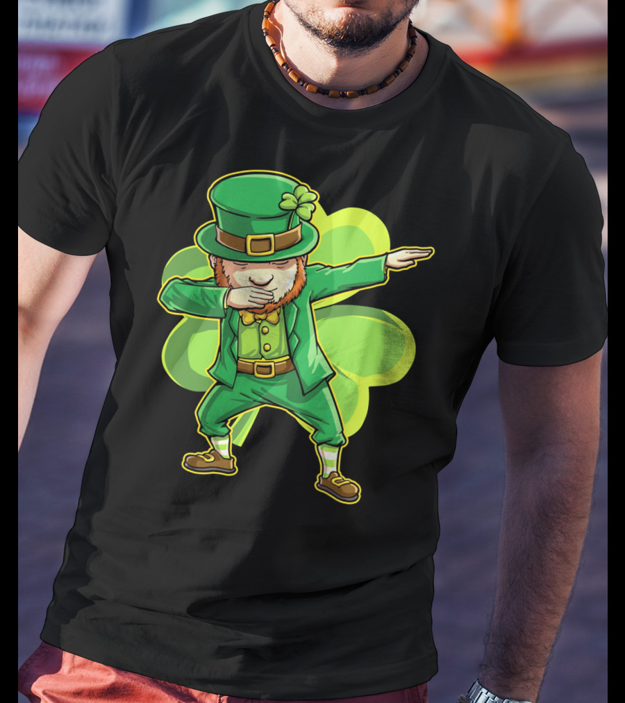 Dabbing Leprechaun Funny St Patricks Day Men Dab Shamrock T-Shirt