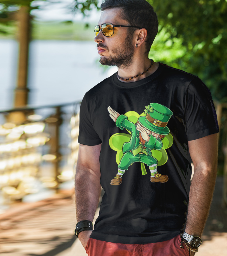 Dabbing Leprechaun Green Clover St Patricks Day Dab T-Shirt