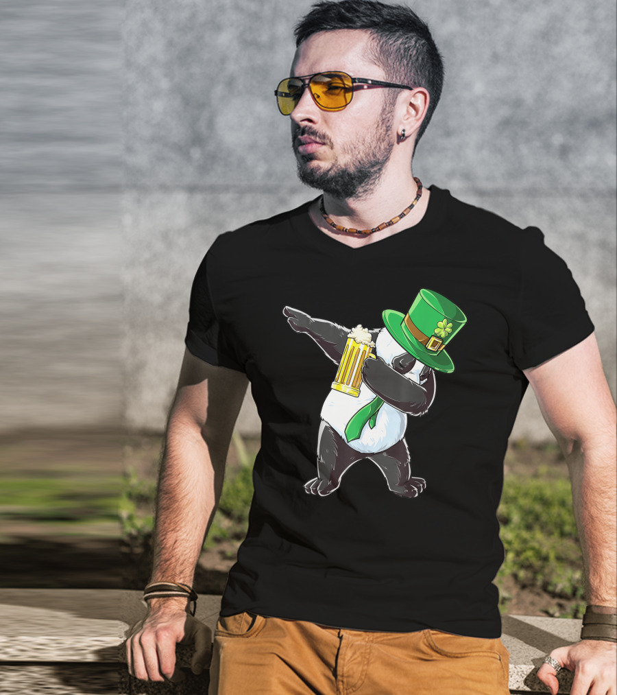 Dabbing Panda With Green Leprechaun Hat And Beer T-Shirt