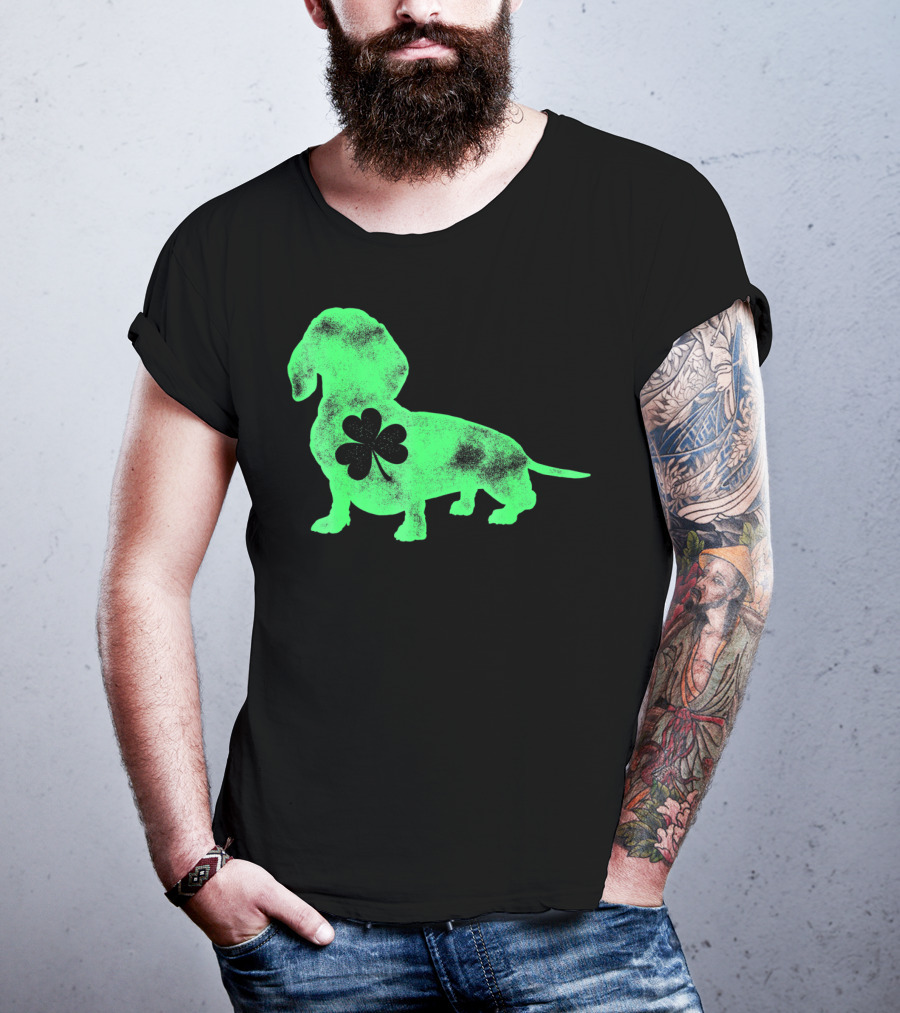 Dachshund Shamrock St Patricks Day Dog Lover Men T-Shirt