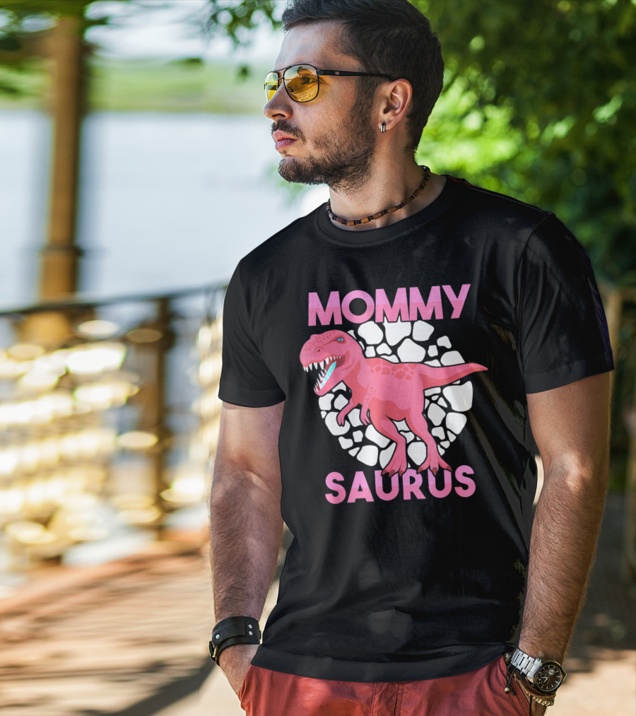 Mommy Saurus Dinosaur Lover Tyrannosaurus Rex Family T-Shirt