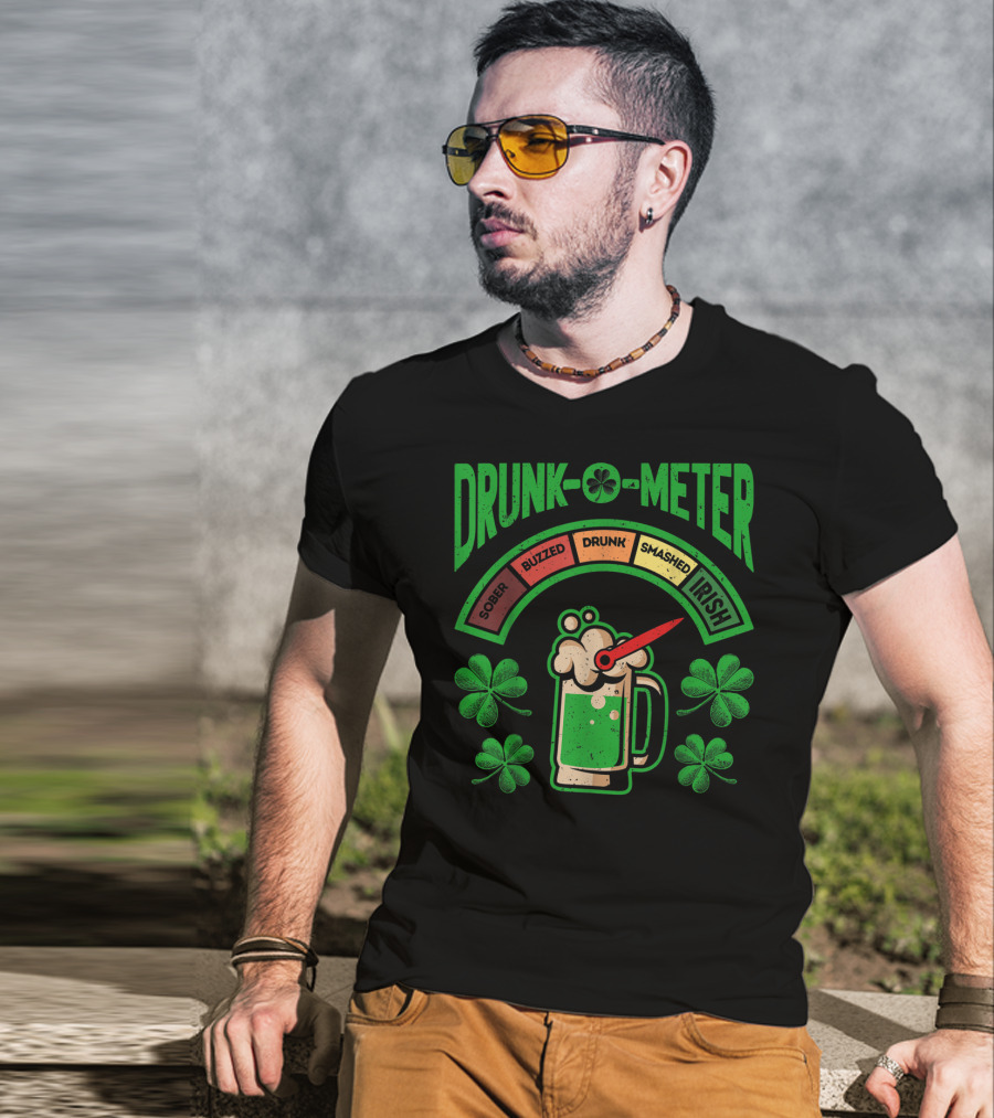 St Patricks Day Drunk O Meter Irish Beer Shamrock Sober Buzzed Drunk Smashed T-Shirt